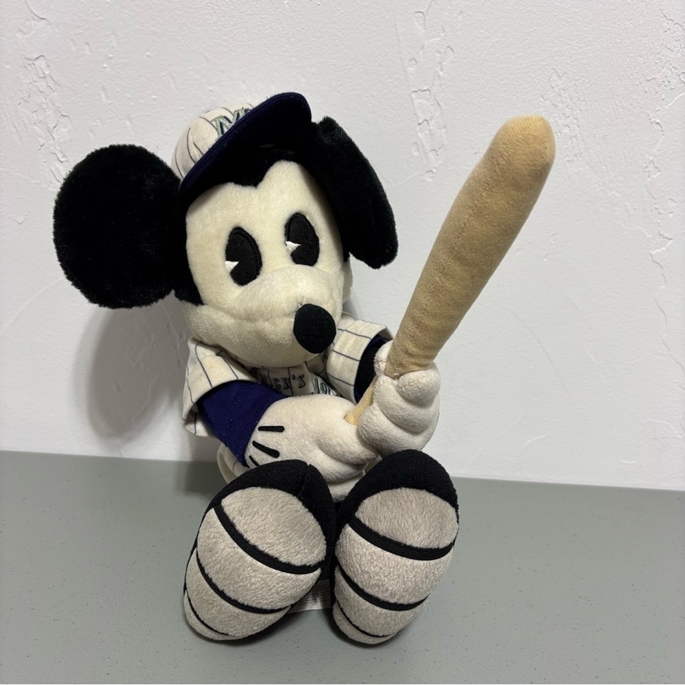 Disney Store VTG Mickey Mouse Plush Baseball "Mick's Maulers" Bat Sri Lanka